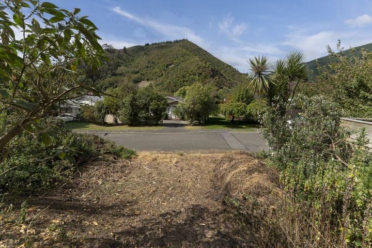 Photo of property in 17 Robinson Road, The Brook, Nelson, 7010