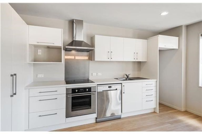 Photo of property in 2 Tancred Street, Linwood, Christchurch, 8011