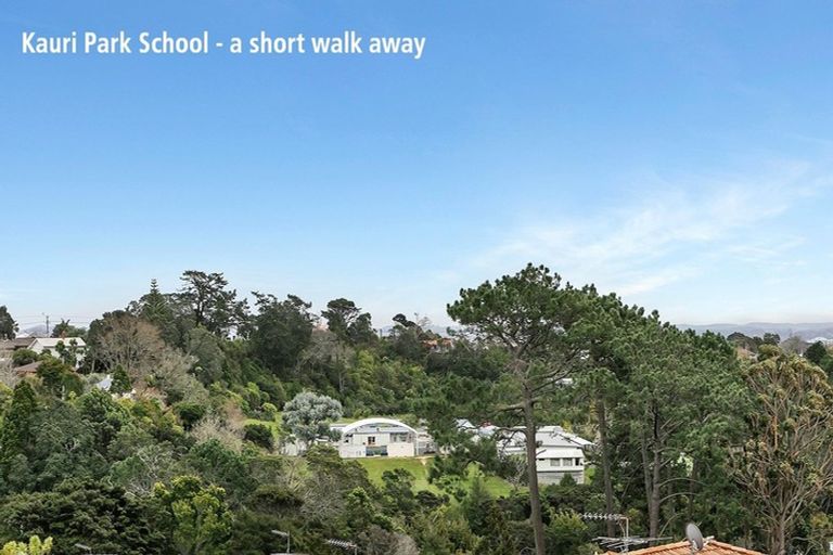 Photo of property in 3/5 Monte Cassino Place, Birkdale, Auckland, 0626