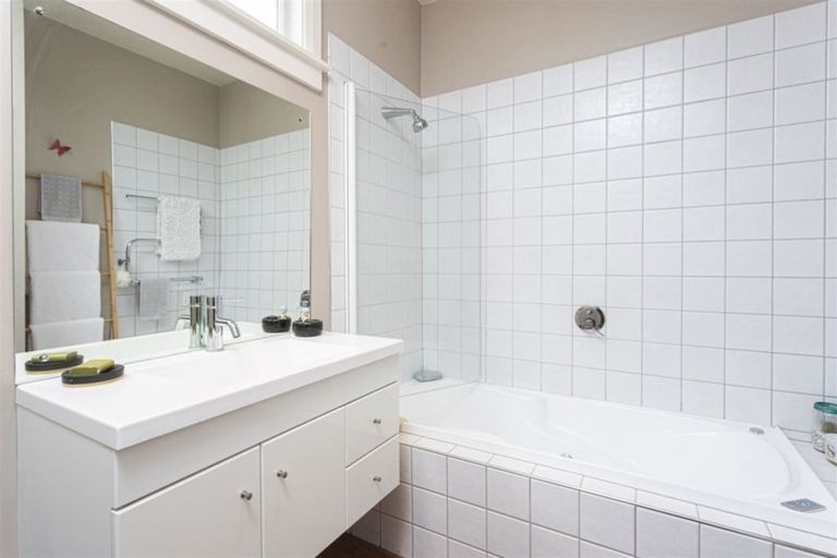 Photo of property in 45 Lindsay Street, St Albans, Christchurch, 8014