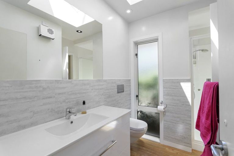 Photo of property in 42 Merrin Street, Avonhead, Christchurch, 8042