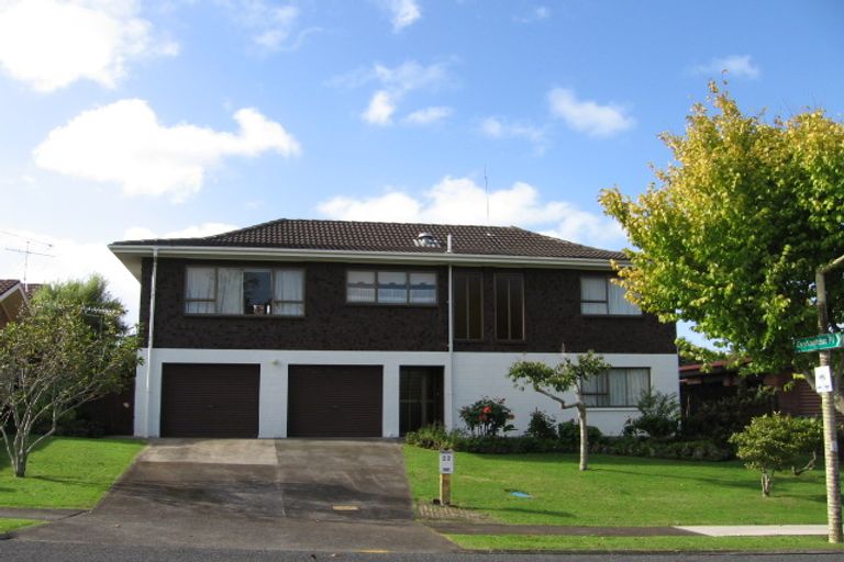 Photo of property in 22 Olena Avenue, Sunnyhills, Auckland, 2010