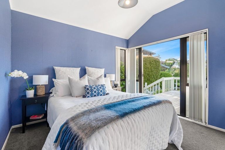 Photo of property in 28 Bellbird Rise, Murrays Bay, Auckland, 0630