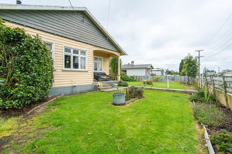 Photo of property in 1 Oakland Street, Mataura, 9712