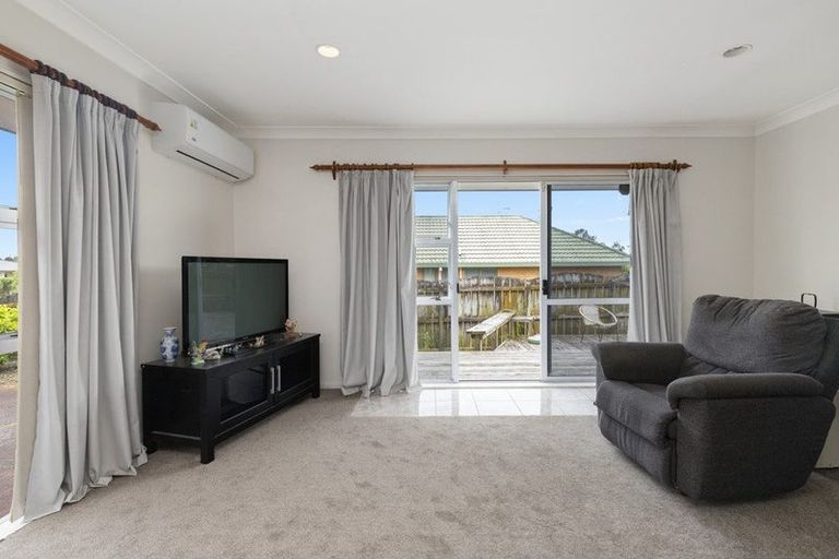 Photo of property in 32 Wellington Street, Pukekohe, 2120