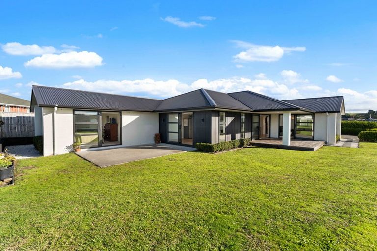 Photo of property in 83 Harriet Johnston Drive, Pokeno, 2402