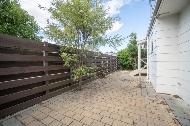 Photo of property in 25a Rosedale Crescent, Cloverlea, Palmerston North, 4412