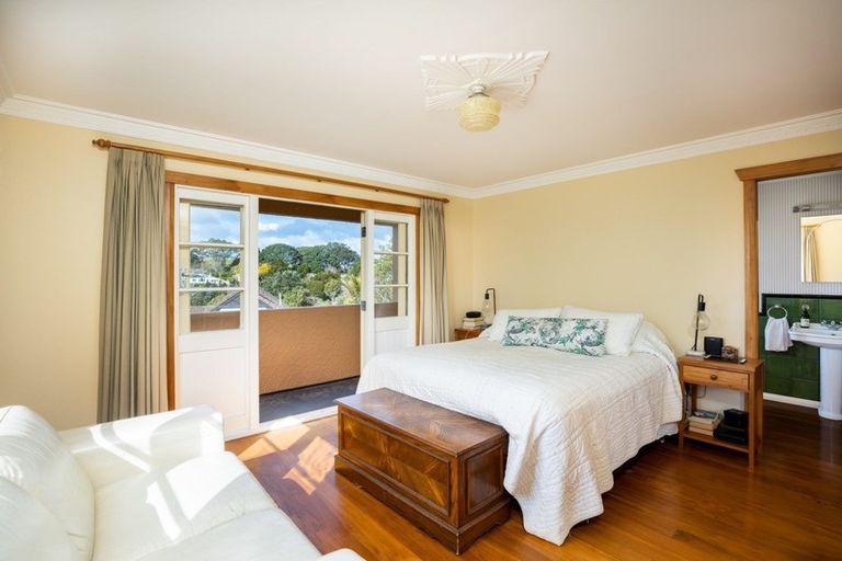 Photo of property in 99 Belt Road, New Plymouth, 4310