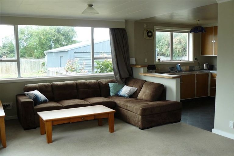 Photo of property in 15 George Street, Pleasant Point, 7903