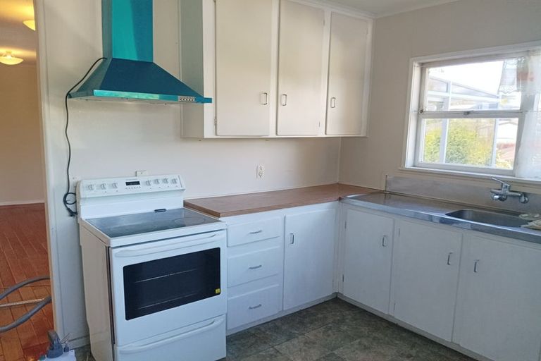 Photo of property in 1/133 Ennis Avenue, Pakuranga Heights, Auckland, 2010