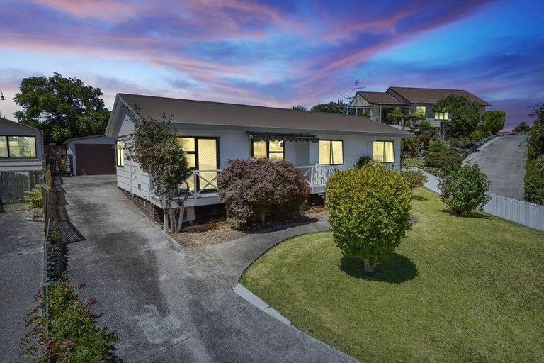 Photo of property in 34 Bluewater Place, Wattle Downs, Auckland, 2103