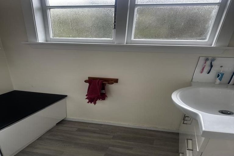 Photo of property in 55 Bevington Street, Avonhead, Christchurch, 8042