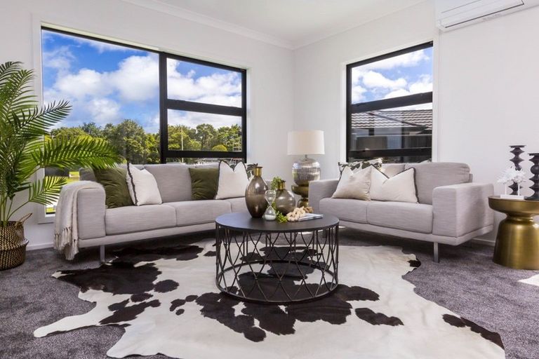 Photo of property in 16 Fenwick Crescent, Wallaceville, Upper Hutt, 5018