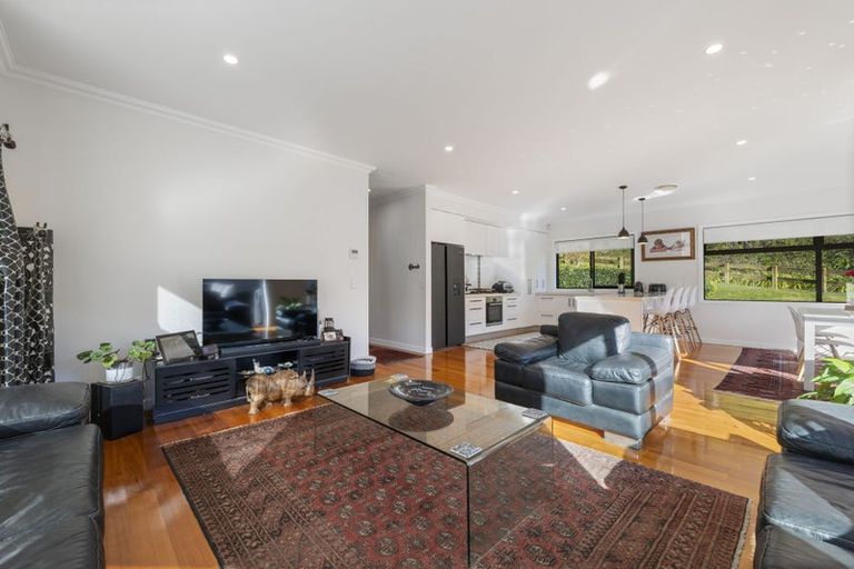Photo of property in 4 Fern Lane, Whalers Gate, New Plymouth, 4310