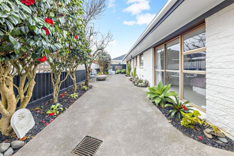 Photo of property in 16 Motatau Road, Papatoetoe, Auckland, 2025