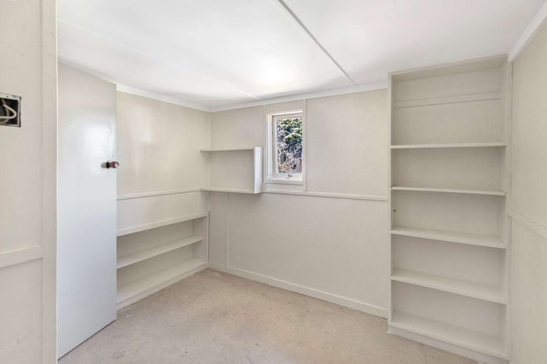 Photo of property in 2 Caius Avenue, Gonville, Whanganui, 4501