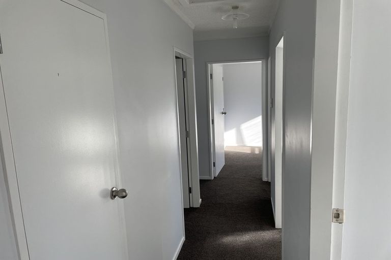 Photo of property in 63 Percy Dyett Drive, Karori, Wellington, 6012