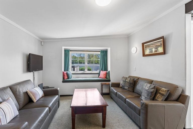 Photo of property in 20 Glen Road, Raumati South, Paraparaumu, 5032