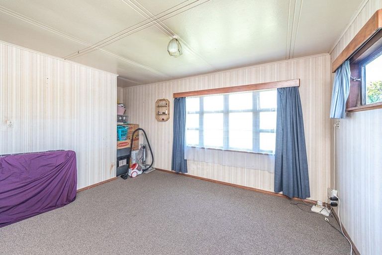 Photo of property in 9 Cornfoot Street, Castlecliff, Whanganui, 4501