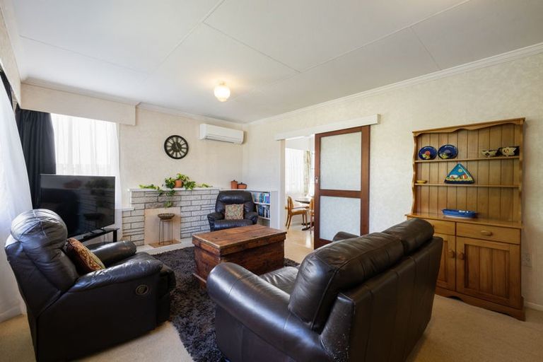 Photo of property in 22 Amanda Avenue, Dinsdale, Hamilton, 3204