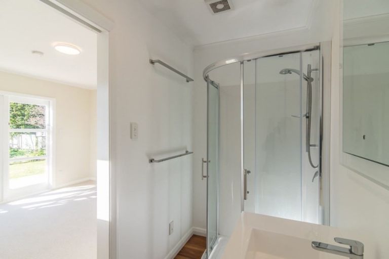 Photo of property in 3 Koromiko Road, Waikanae, 5036