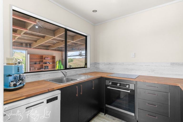 Photo of property in 178 Heatley Road, Whakapirau, Maungaturoto, 0583