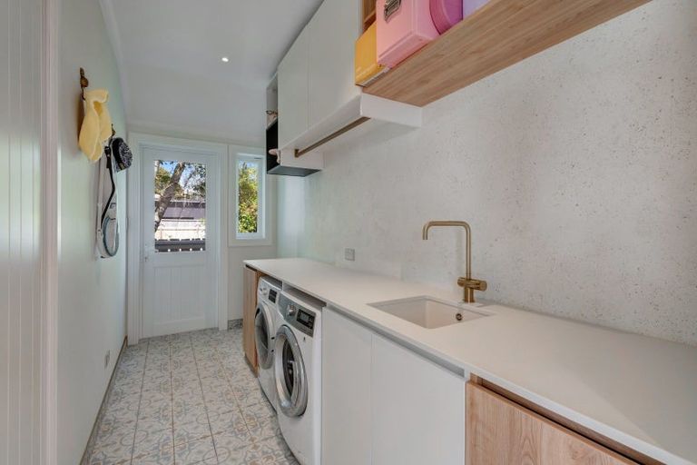 Photo of property in 7 Ardlui Avenue, Manly, Whangaparaoa, 0930