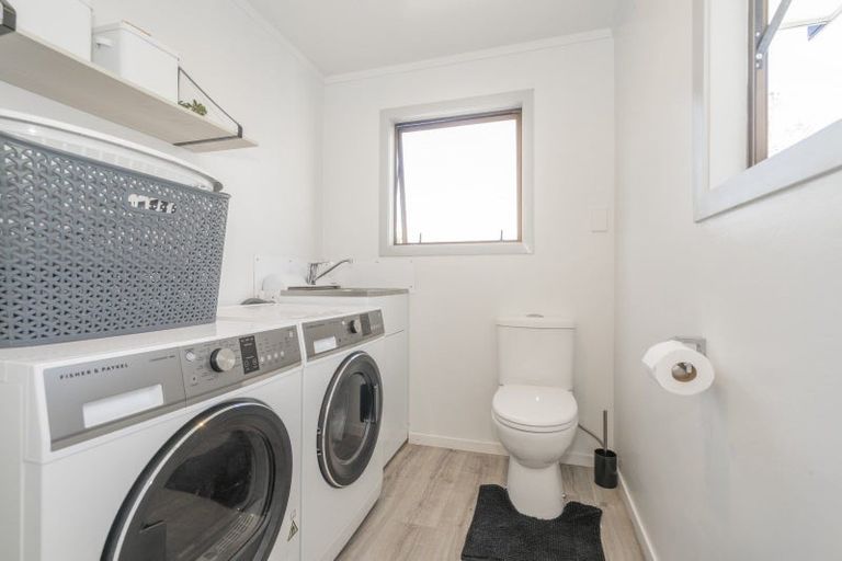 Photo of property in 15 Mayfair Close, Whitianga, 3510