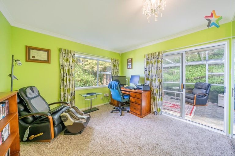 Photo of property in 138 Normandale Road, Normandale, Lower Hutt, 5010