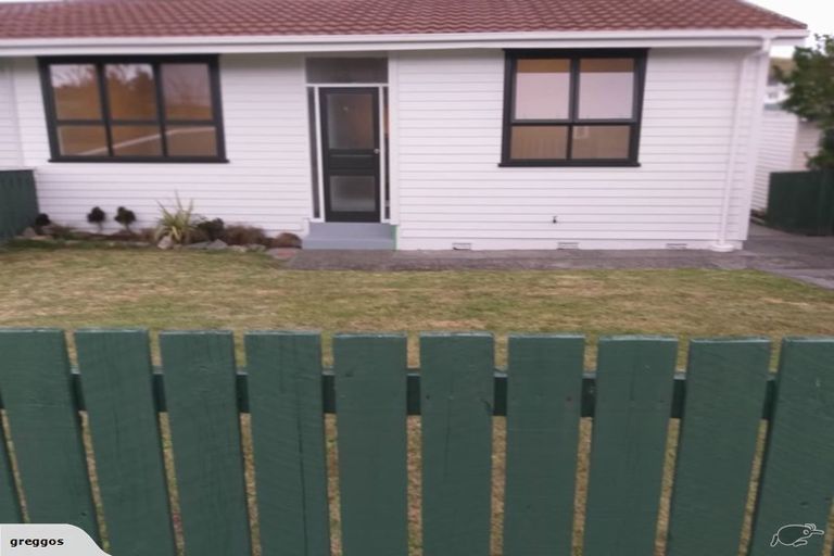 Photo of property in 57b Herewini Street, Titahi Bay, Porirua, 5022