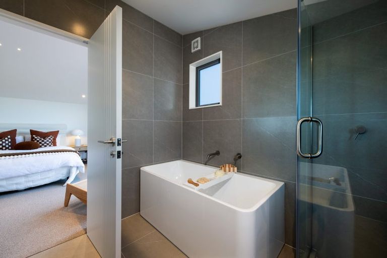 Photo of property in 12a Kowhai Road, Campbells Bay, Auckland, 0630