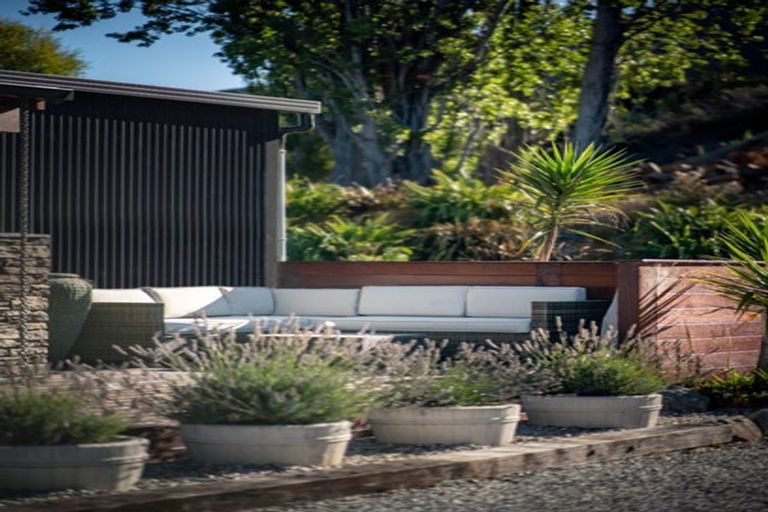 Photo of property in 1147b Lake Hawea-albert Town Road, Albert Town, Wanaka, 9382