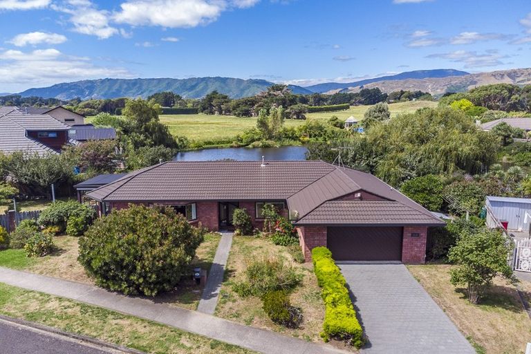 Photo of property in 60 The Drive, Paraparaumu Beach, Paraparaumu, 5032