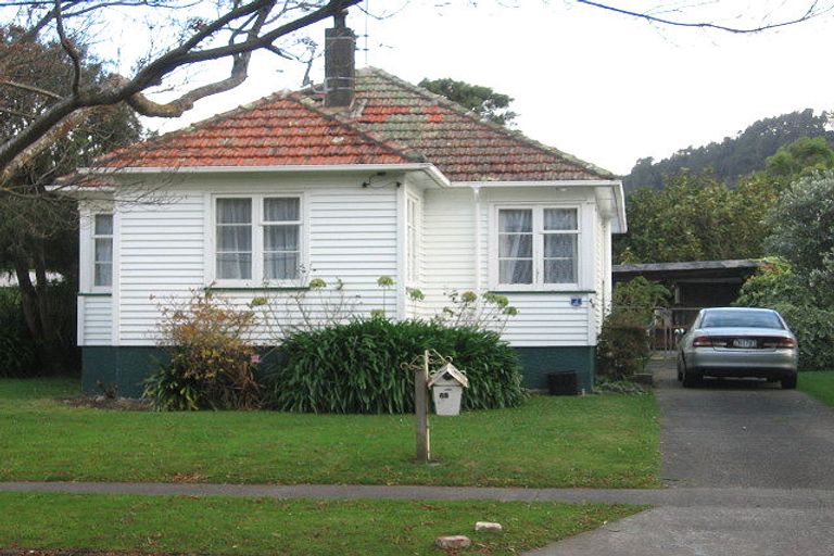 Photo of property in 48 Molesworth Street, Taita, Lower Hutt, 5011