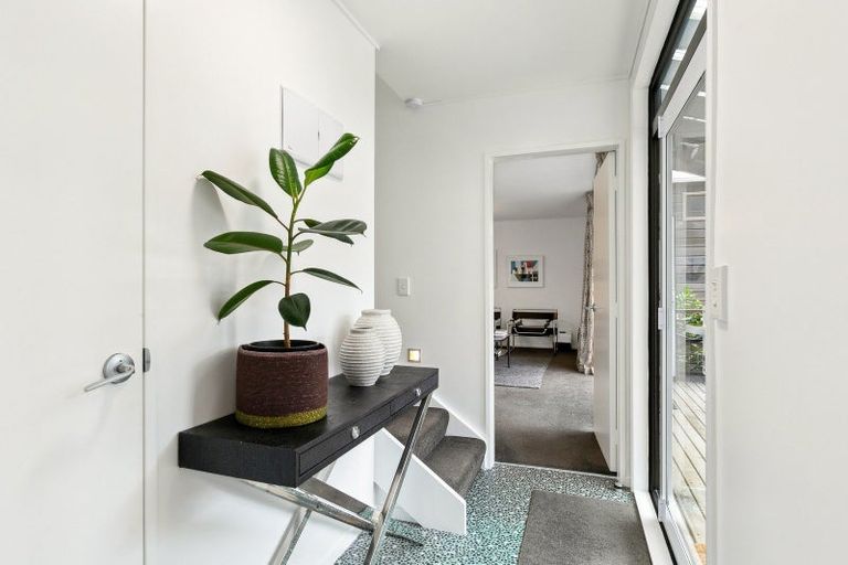 Photo of property in 90 Majoribanks Street, Mount Victoria, Wellington, 6011