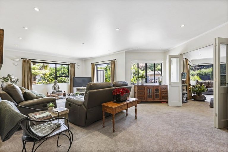 Photo of property in 5 Landell Place, Harrowfield, Hamilton, 3210