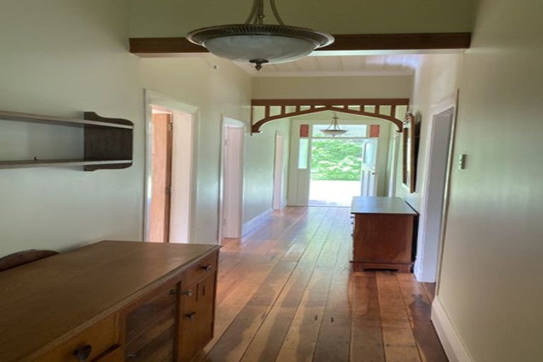 Photo of property in 233b North Manakau Road, Manakau, Levin, 5573