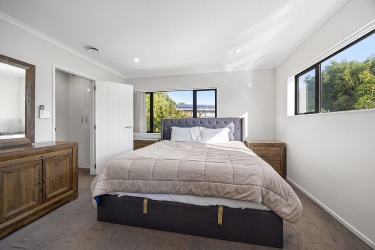 Photo of property in 6 Te Hiko Way, Mangere, Auckland, 2022