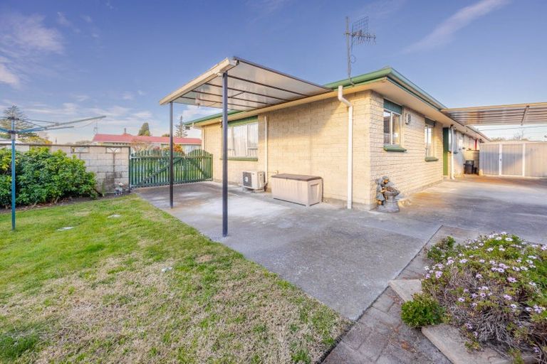 Photo of property in 577-579 Lowe Street, Camberley, Hastings, 4120