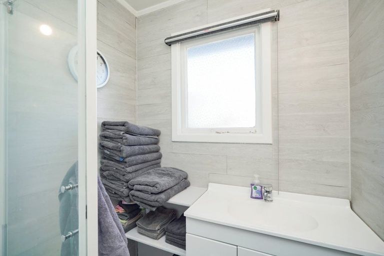 Photo of property in 230 Conyers Street, Strathern, Invercargill, 9812