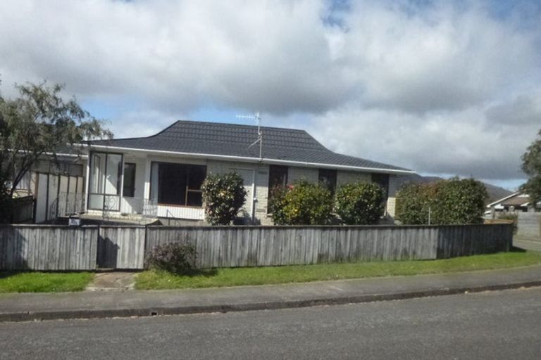 Photo of property in 1/22 Anaru Street, Raumati Beach, Paraparaumu, 5032