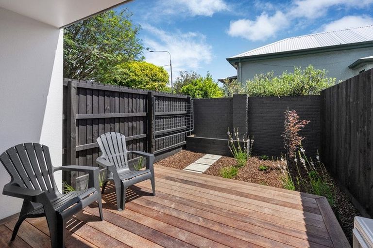Photo of property in 4/20 Whiteleigh Avenue, Addington, Christchurch, 8024