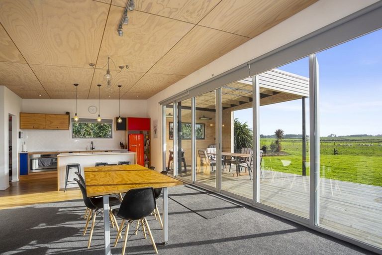 Photo of property in 32 Aerodrome Road, Anderson Park, Invercargill, 9876