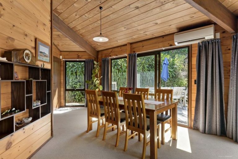 Photo of property in 132 Old Porirua Road, Ngaio, Wellington, 6035