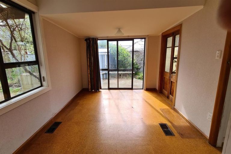 Photo of property in 2 Sinclair Street, New Brighton, Christchurch, 8083