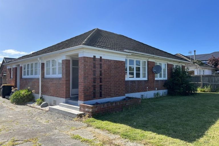 Photo of property in 60 Wainui Street, Riccarton, Christchurch, 8041