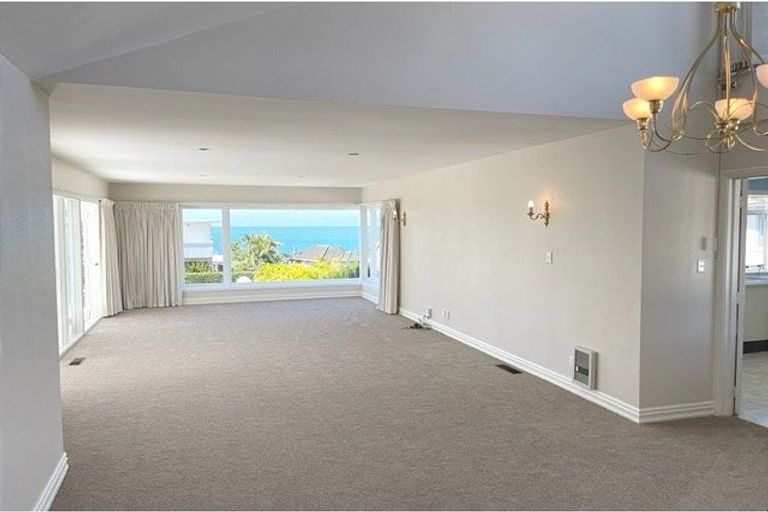 Photo of property in 1/3 Brown Street, Hauraki, Auckland, 0622