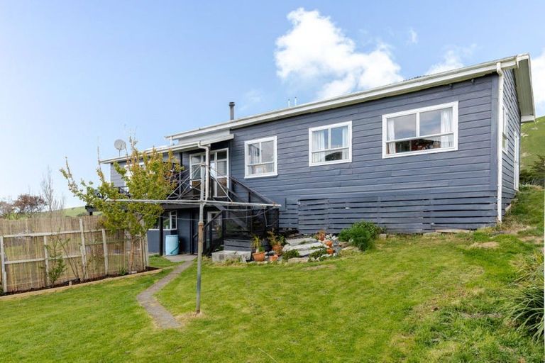 Photo of property in 3185 Weber Road, Weber, Dannevirke, 4970