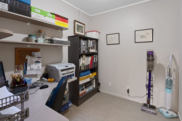 Photo of property in 108 Greenwood Boulevard, Otaki, 5512