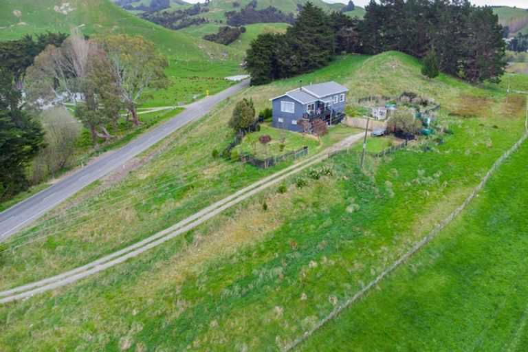 Photo of property in 3185 Weber Road, Weber, Dannevirke, 4970